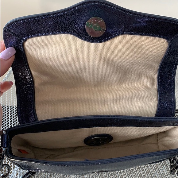 Tory Burch navy metallic mini bag. - Picture 4 of 8